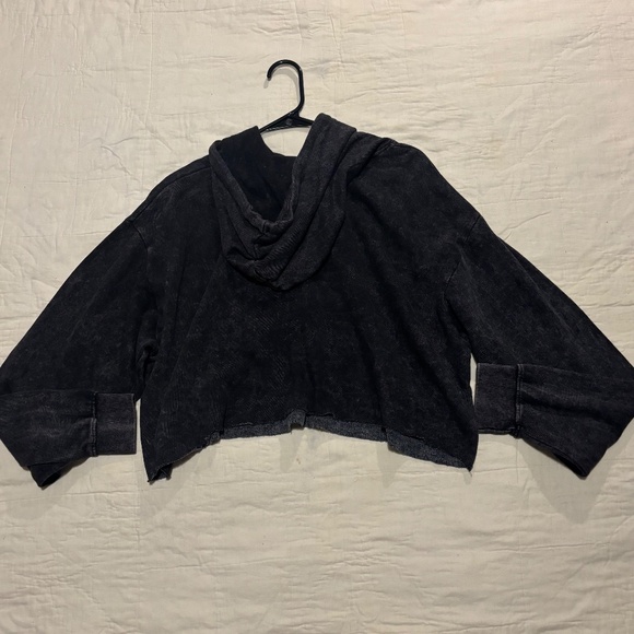 🖤 Be You Distressed Acid Wash Crop Hoodie | Oversized Fit | Size M - Picture 6 of 6